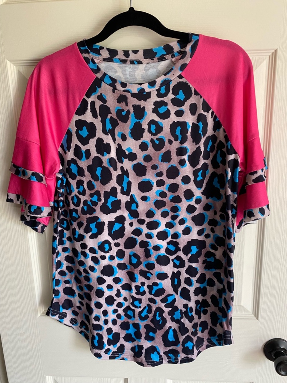 Boutique Shirt NWOT Size Small